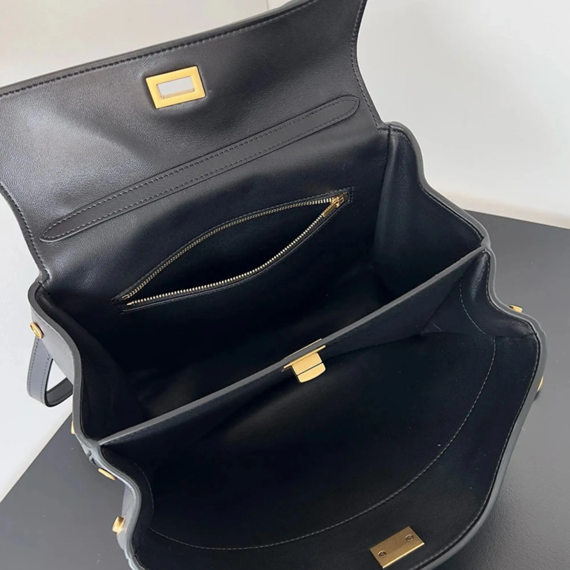 Balenciaga Rodeo Inspired Luxurious Handbag