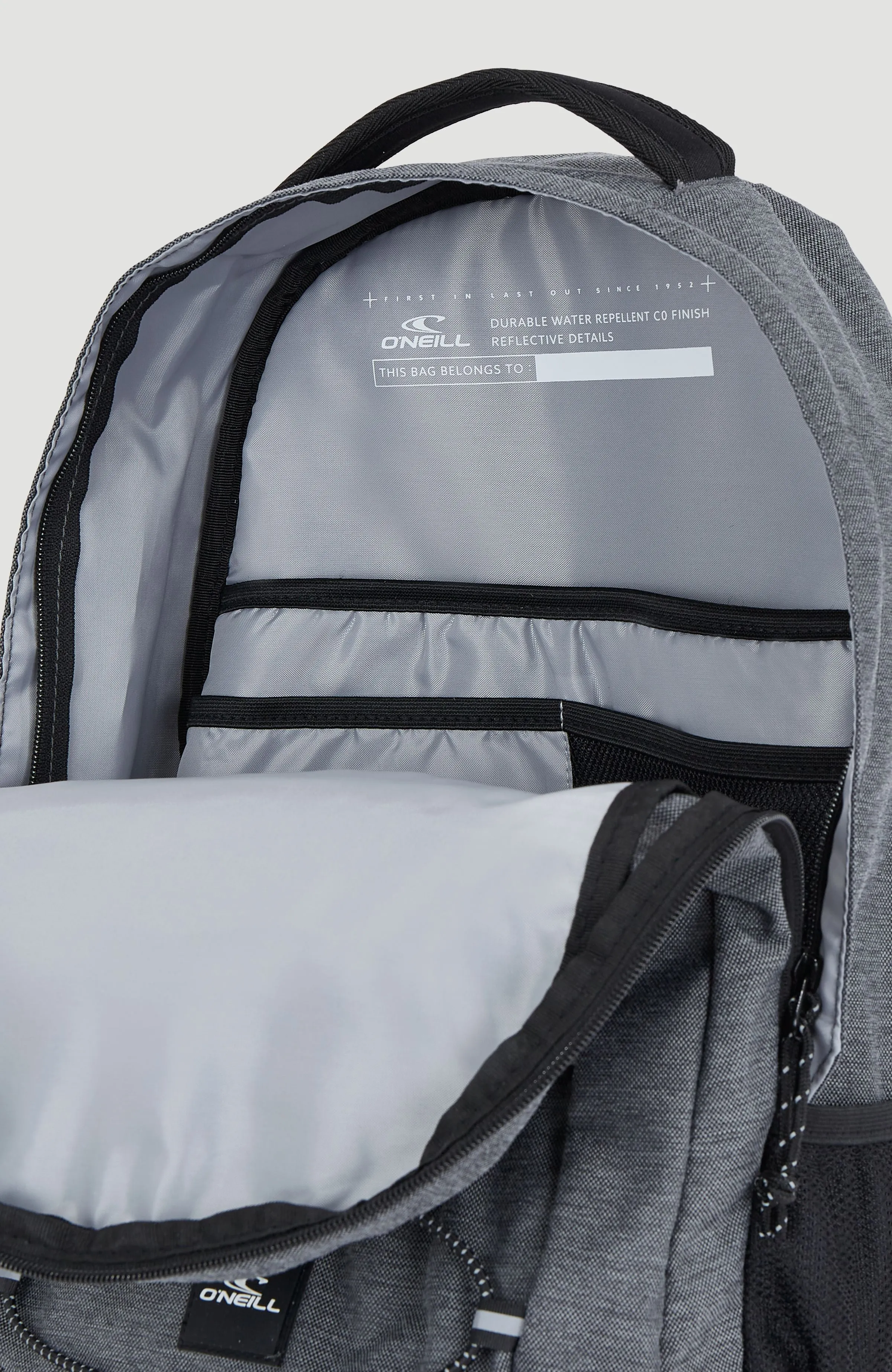 Boarder Small Backpack | Dark Grey Melee