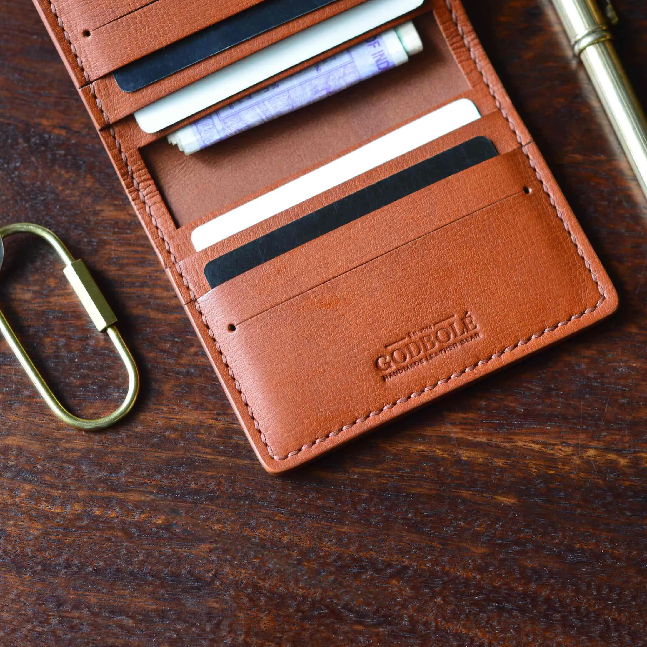 Minimal Bifold No. 1 - Textured Leather