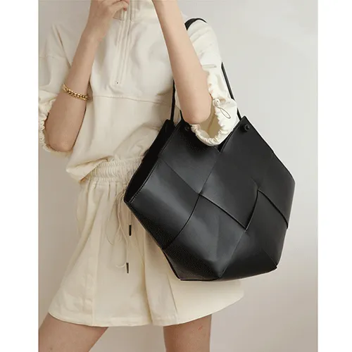 Minimalist Cem Leather Tote Shopper Bag